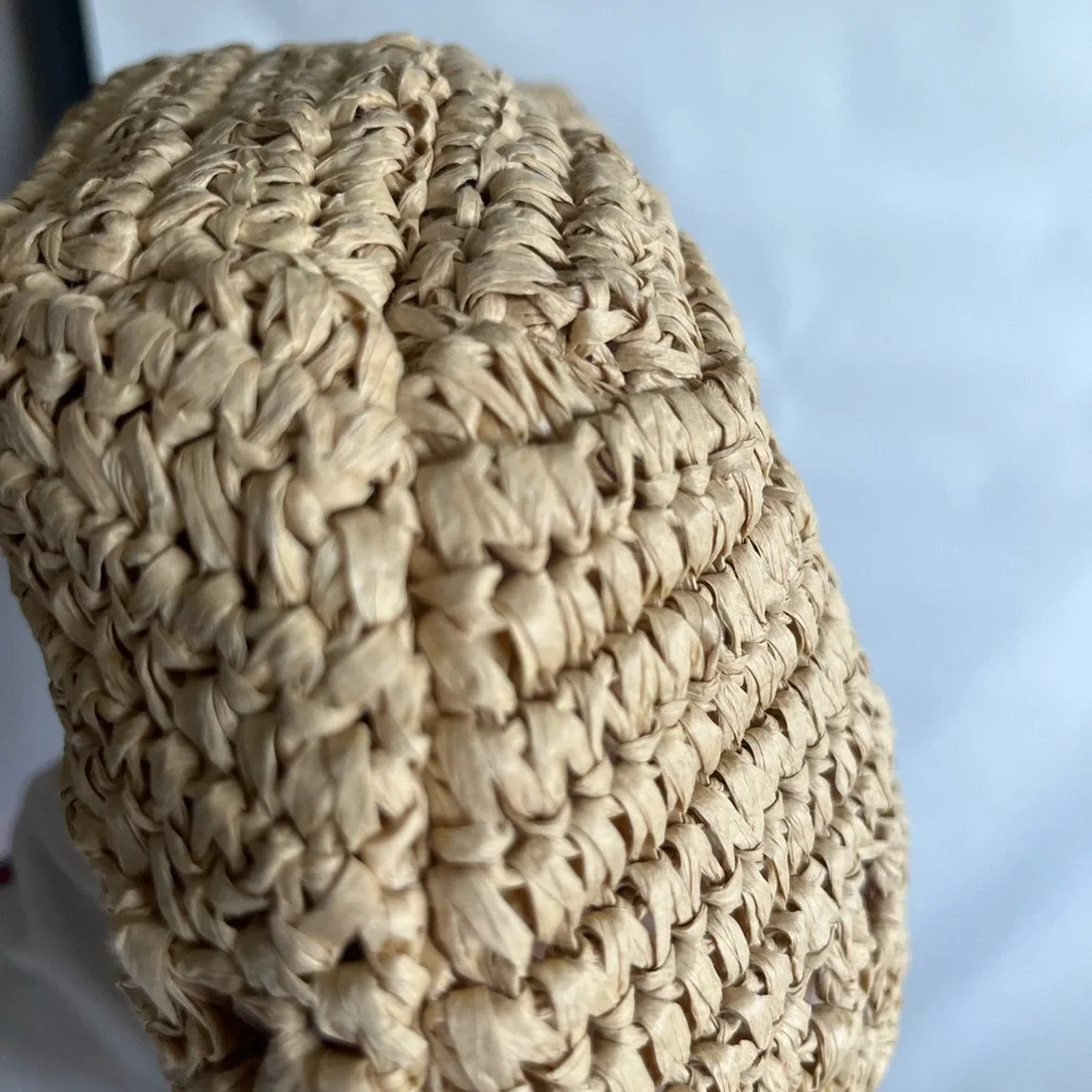 H&M Tan Woven Bag - Picture 2 of 10